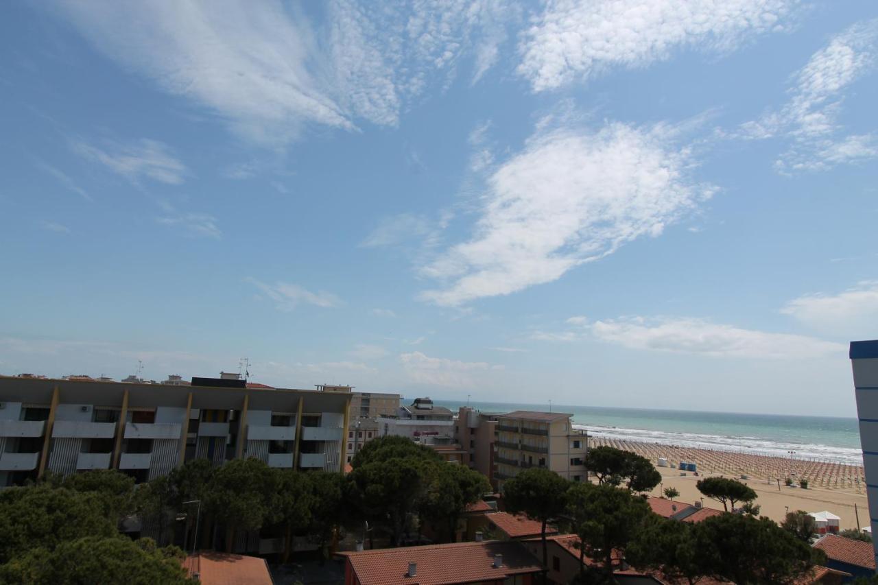 Studio Solarium Bibione Bagian luar foto